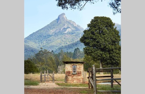 Dum Dum Villa | Luxury Romantic Getaways at Mt Warning Estate