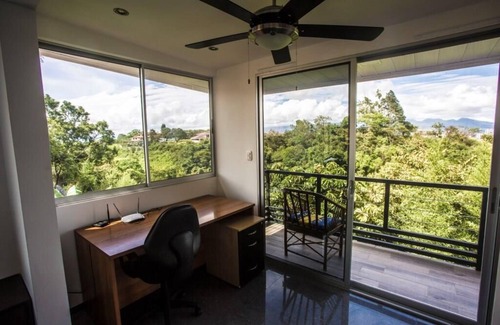 Escazú Casa | Luxury Romantic Villa in Escazu w/Jacuzzi & Views