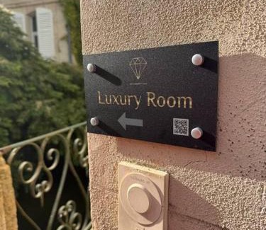 Bar-le-Duc Apartamento | Luxury Room - Havre de paix avec jacuzzi privé