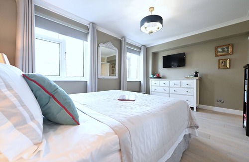 North Richmond Cama Y Desayuno | Luxury room in Richmond: ensuite, parking and 2 free tickets to Kew Gardens