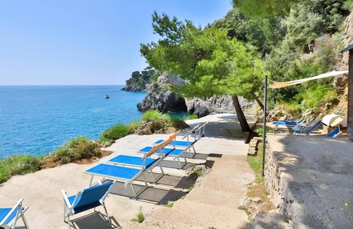 Pogerola Apartamento | Luxury Room With sea View in Amalfi ID 3938