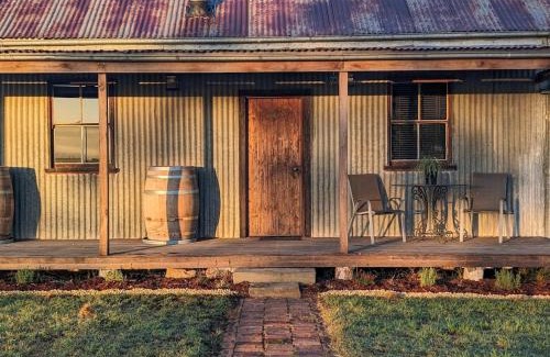 Broke Casa | Luxury Rustic Cottage in Hunter Valley