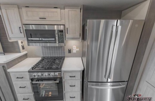 Bar Harbor Casa | Luxury RV at Eden Village Bar Harbor. Located 6 Minutes from Acadia National Park. Only 12 minutes to Downtown.
