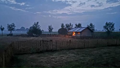 Klarenbeek Otro | Luxury Safari Tent near Veluwe