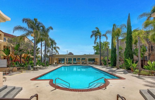 University City Condominio | Luxury San Diego Suite Near Ocean!