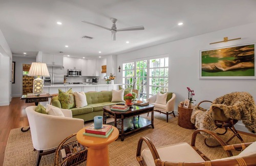 Central Sarasota Casa | Luxury Sarasota Oasis - 3BR Designer Pool Home in Premier Walkable Neighborhood