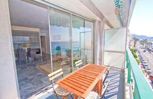 Les Baumettes Apartamento | Luxury Sea Front Condo Milord