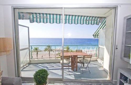 Les Baumettes Apartamento | Luxury Sea Front Condo Milord