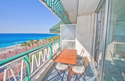 Les Baumettes Apartamento | Luxury Sea Front Condo Milord