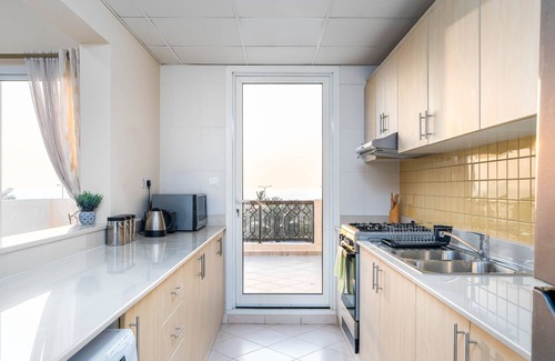 Bab Al Bahr Apartamento | Luxury Sea View 1B Apartment in RAK
