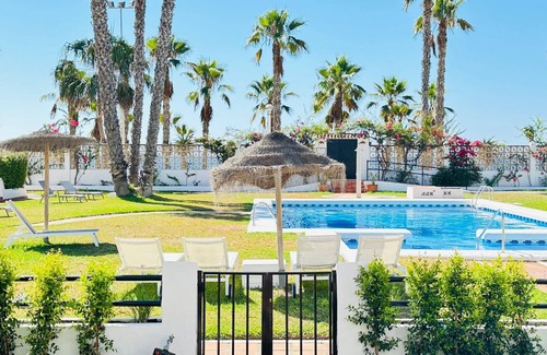 Caleta de Velez Chalet De Esquí | LUXURY SEASIDE TRAIÑAS - EVO INSPIRACION A PIE DEL MEDITERRANEO