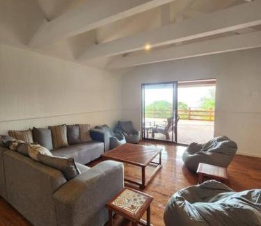 Lopes Casa | Luxury Seaview Getaway
