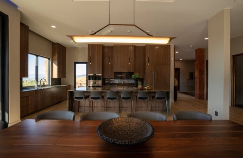 Ivins Casa | Luxury Service 2 Bedrooms - Sleeps 4 – Private Pool - Daily HSK