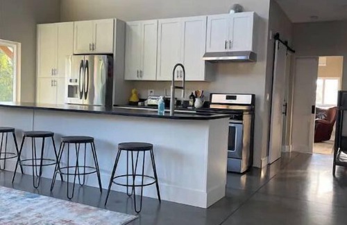Mount Vernon Apartamento | Luxury shome, views above Skagit Valley- EV charge