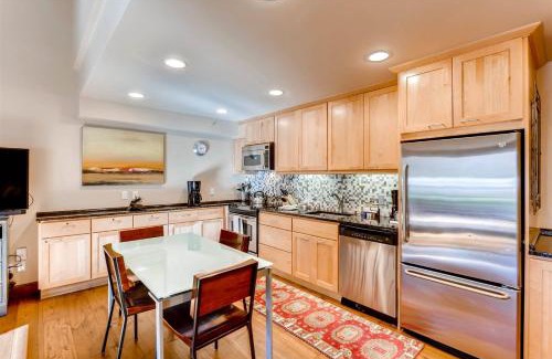 Vail Cabina | Luxury Ski In, Ski Out 1 Bedroom At Eagle Bahn Gondola