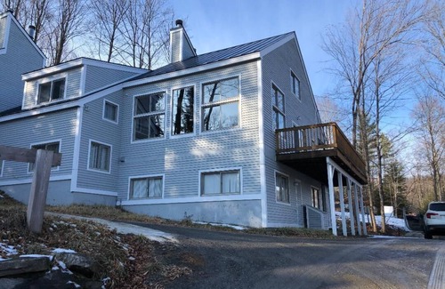 Ludlow Casa | Luxury Ski Town House... 3 Floors...Slopeside 2200 Square Feet