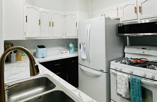 Rochester Casa | Luxury smart 3BR home- minutes to everywhere