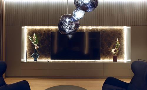 Old Town Apartamento | Luxury Smart Home Apartment in Vilnius Old Town, Sleep on Hästens