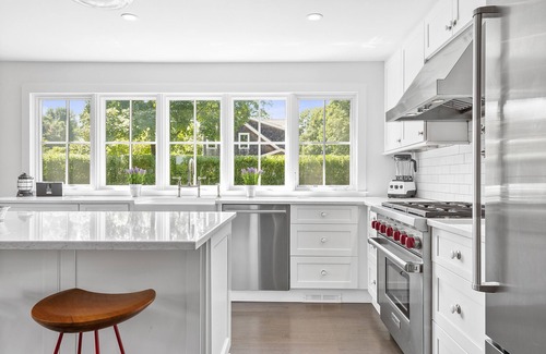 Village of Southampton Casa | Casa de pueblo de lujo de Southampton -Newly Gut- Renovated