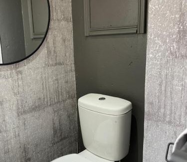 Greater Johannesburg Metropolitan Area Apartamento | Luxury Soweto Haven
