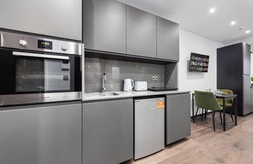 Golders Green Apartamento | Luxury Spacious 2 Person Suite in North London