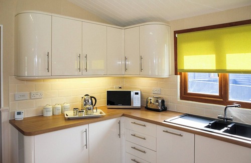 Hinton Chalet De Esquí | Luxury spacious lodge.