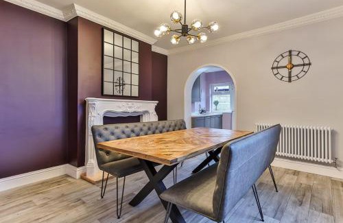 Sheffield Casa | Luxury Spacious Pad with Games Room