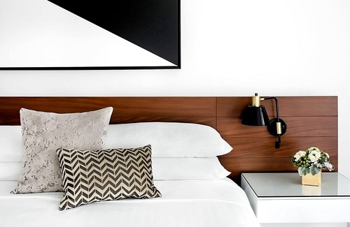 Connecticut Ave - K Street Hotel | Luxury St. Gregory Suite – Private Balcony + Spa Tub Near Museums