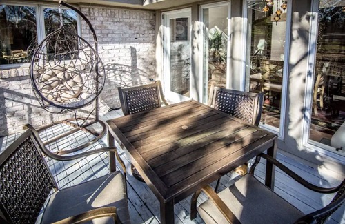 Osage Beach Casa | Luxury State Park Getaway with Lake Access and Dock & Gym