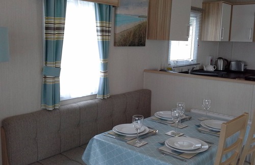 Christchurch Casa | Caravana estática de lujo Situada en 5 * Hoburne Park, Christchurch, Dorset.