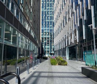 Peninsula Apartamento | Luxury stay near O2 and canary wharf