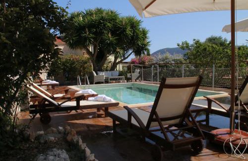 Tselendata Casa | Luxury Stone Villa