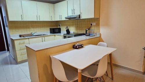 Bab Al Bahr Apartamento | Luxury studio Al Marjan