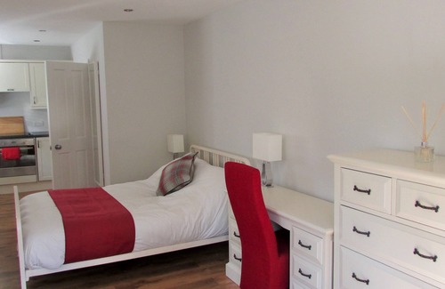 Cambridge Apartamento | Apartamento de lujo para alquilar a corto plazo cerca de Addenbrookes y 10 minutos en autobús