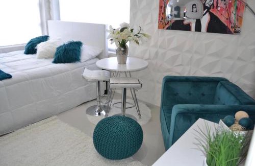 Downtown Hollywood Apartamento | Luxury Studio Apartment IN Downtown! 26