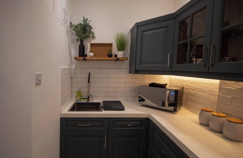 Herne Bay Apartamento | Estudio de lujo | Corazón de Herne Bay | 300m de la playa