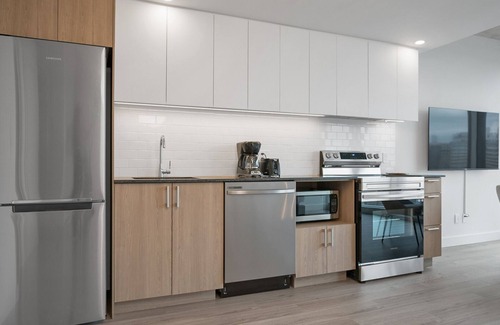 Milton Park Apartamento | Luxury Studio in Heart of MTL 807 | Metro access