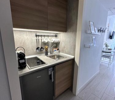 Recoletos Apartamento | Luxury Studio Retiro Park & Prado Museum