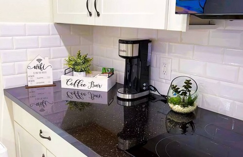 Houston Apartamento | Luxury Studio w/Jacuzzi near IAH
