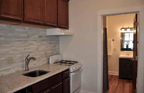 Rapid City Apartamento | Luxury Studio w KIT DT RC 30 mins fm Mt. Rushmore