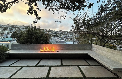 Dolores Heights Apartamento | Luxury studio, walkout terrace, breathtaking views