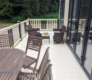 New Forest District Complejo | LUXURY STUNNING SENSATION LODGE ON 5 STAR SHOREFIELD COUNTRY PARK New Forest ENTERTAINMENT AND LEISURE PASSES INCLUDED