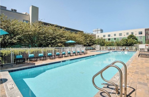 North Bethesda Apartamento | Luxury Stunning 1Bdr+DEN by metro 3 ID135