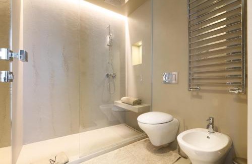 Isola Apartamento | Luxury Suite in Bosco Verticale Milano Isola