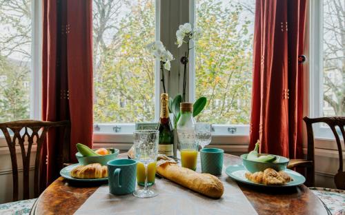 Pontcanna Apartamento | Luxury Suite in Cardiff City Centre + Secure Parking