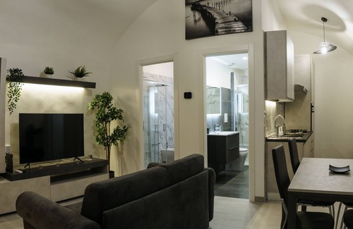 Quartieri Spagnoli Casa | Luxury Suite in the center of Naples ★★★★★ ("Dietro al Plebiscito")
