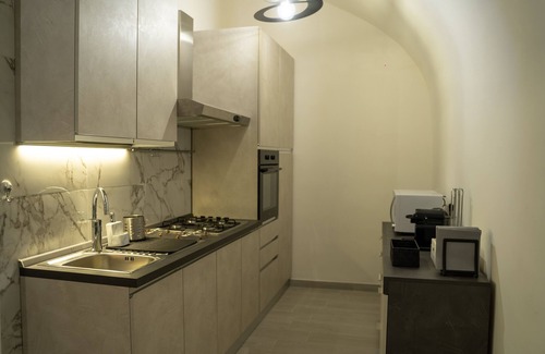 Quartieri Spagnoli Casa | Luxury Suite in the center of Naples ★★★★★ ("Dietro al Plebiscito")