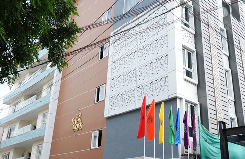 Vijayawada Apartamento | Luxury Suite Room— 5 min from the Ce!