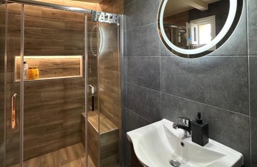 Thermaikos Apartamento | Luxury suite with Jacuzzi