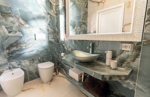 Cluj-Napoca City Centre Hotel | Luxury Suites